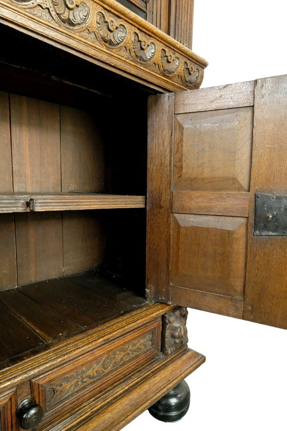 Image 1 of Fino armario Pilaster holandés del siglo XVII