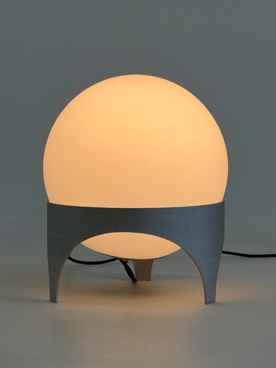 Lampada da tavolo Vintage Space Age con Globo in Vetro e Base in Alluminio – Lampade da tavolo (photo 4 of 12)