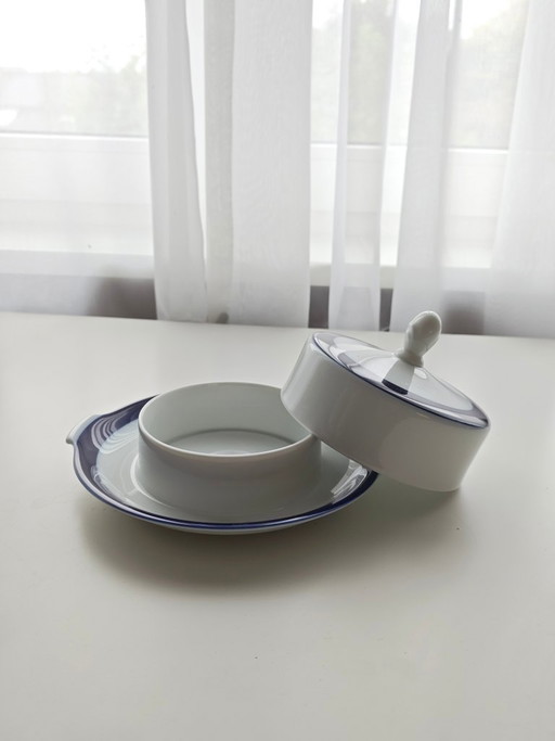 Mantequera Rosenthal Classic – Porcelana blanca con azul cobalto – ¡Como nueva!