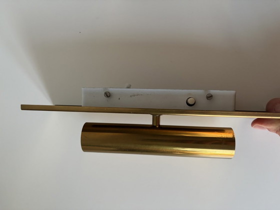 2 applique di design, in ottone, anni '70, minimaliste, con interruttore – Brass (photo 5 of 8)