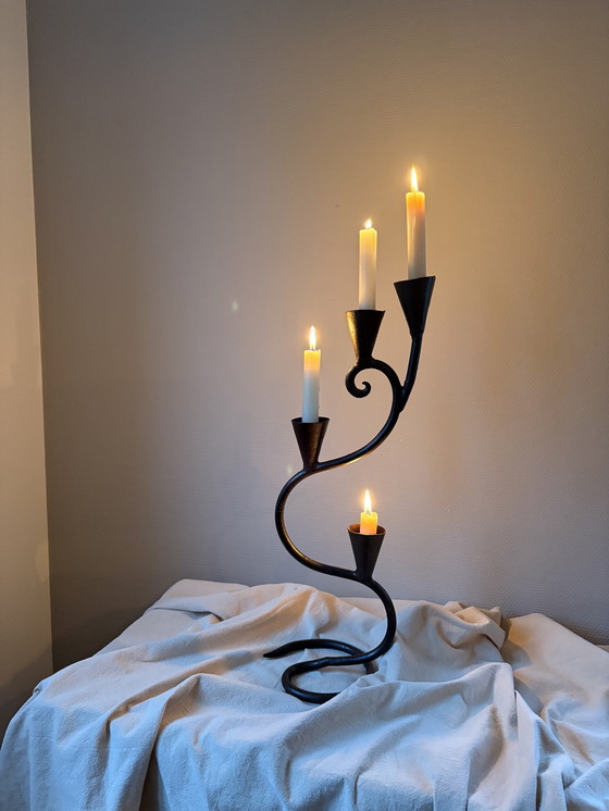 Image 1 of Candeliere vintage in ghisa a spirale