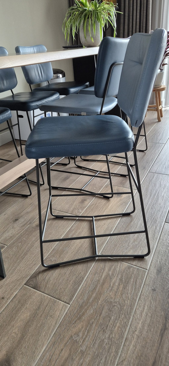 Image 1 of For sale Bert Plantagie bar table with 6 stools also Bert Plantagie