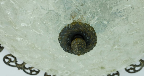 Image 1 of Grand abat-jour en verre dépoli de style Hollywood Regency, cadre en laiton