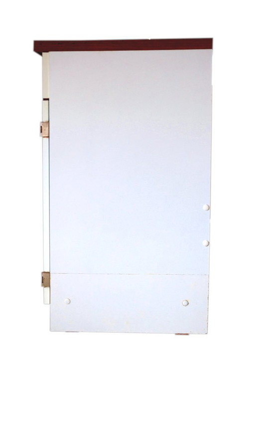 Low Formica Buffet Cabinet, White and Dark Wood, W80xD47xH81cm, Vintage – Sideboard, Metal (photo 7 of 9)