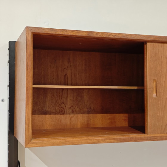 Image 1 of Meuble mural/armoire vintage Royal Poul Cadovius
