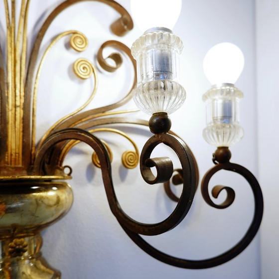 Image 1 of Aplique de hierro forjado y cristal, estilo Maison Baguès