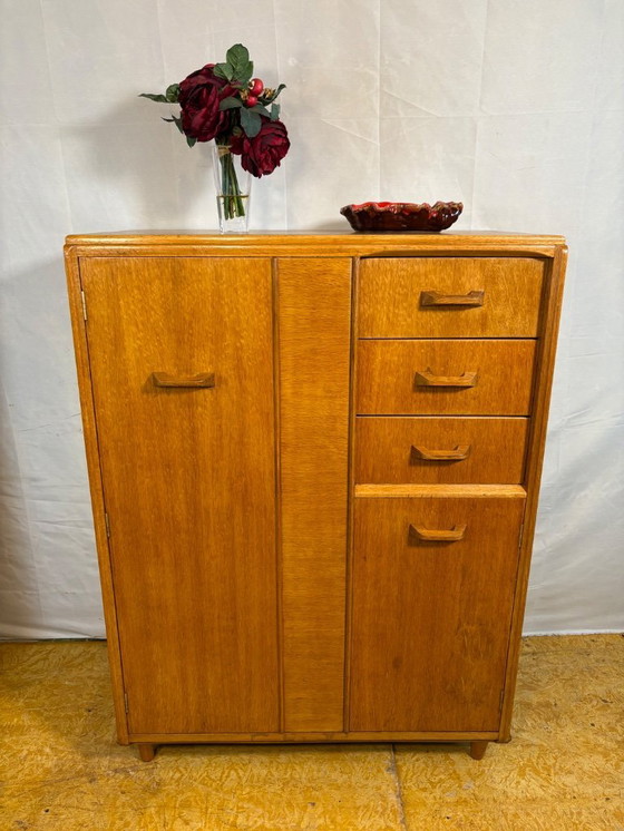 Image 1 of Mid-Century Retro Vintage Oak Compactum Gentleman’s Wardrobe by G Plan E. Gomme c.1950–1960   Gold Stamp • Space-Saving Design •