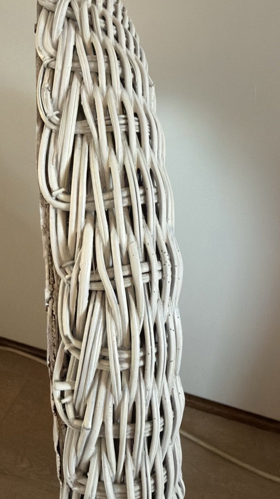 Vintage rattan arch mirror in fresh white (70 x 46 cm) – Glass (photo 2 of 6)
