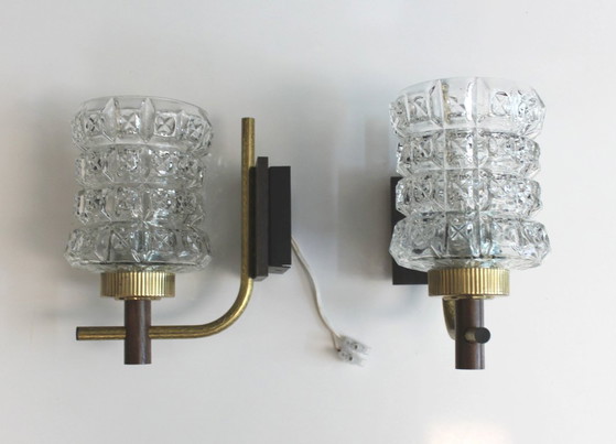 Image 1 of Paar Wandleuchten aus strukturiertem Glas, Holz und vergoldetem Metall, 1970