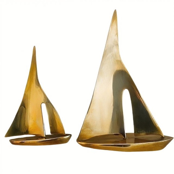 Image 1 of Ensemble de voiliers en laiton de style Hollywood Regency, style Curtis Jere, années 1970