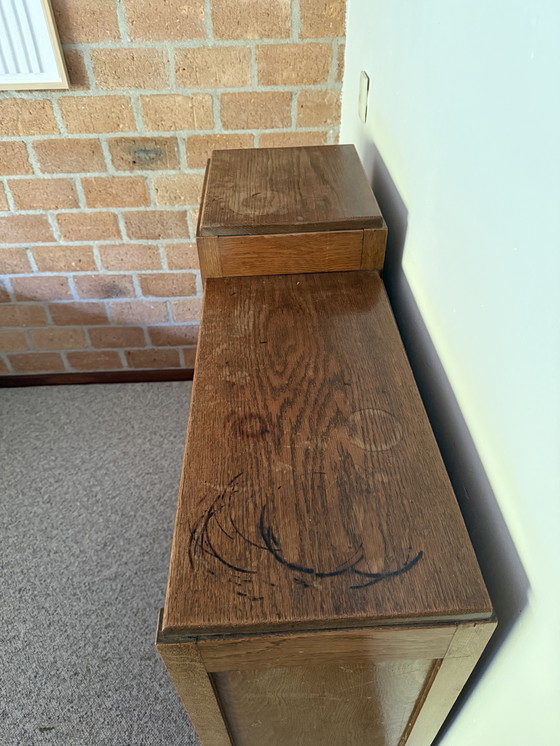 Image 1 of Mobiletto portaoggetti in rovere Art Déco