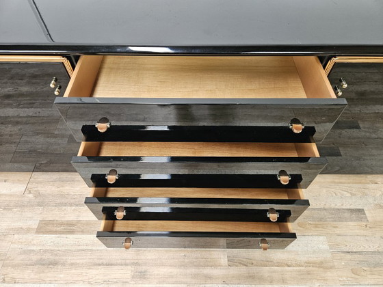 1970er Pierre Cardin Buffetschrank aus schwarz lackiertem Holz – Buffetschränke, Wood, Klassiek (photo 22 of 32)