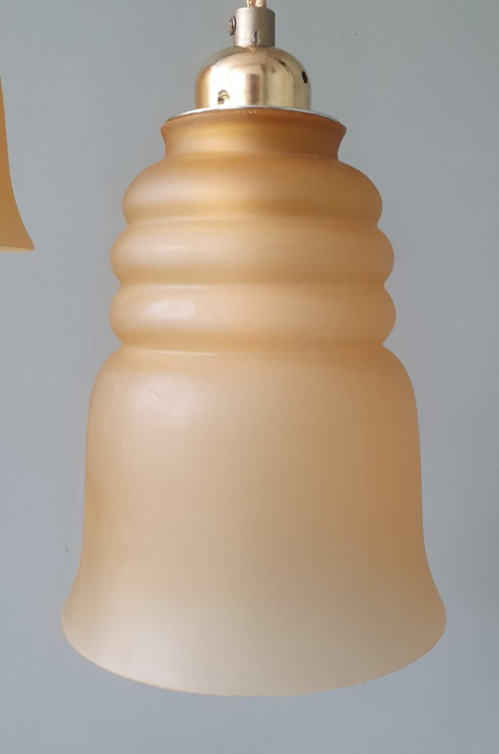 Image 1 of Set Vintage franse hanglampen in klokvorm - gekleurd glas.
