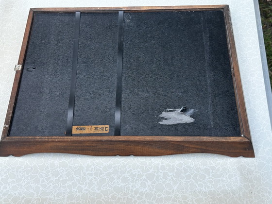 Cadre photo vintage Mid-Century en bois sculpté – 30 × 40 cm – Mid Century, Wood, Glass (photo 15 of 15)
