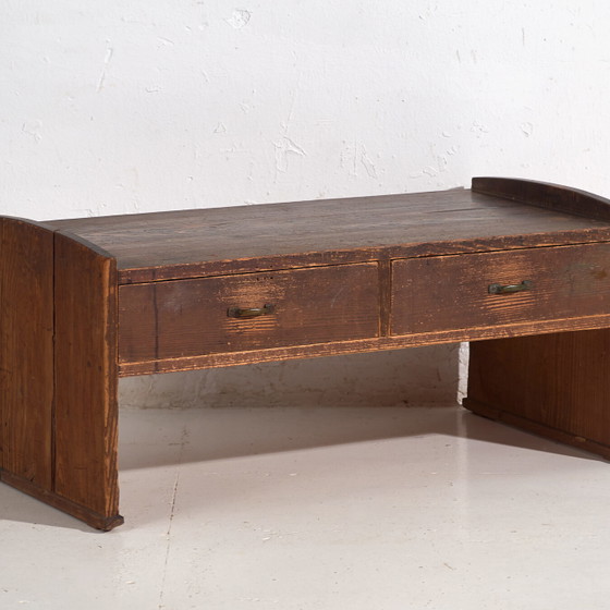 Japanese Low Desk Table with Drawers in Cedar – Showa Period (c.1926–1970) – Coffee tables, Metal, Rustic (photo 4 of 40)