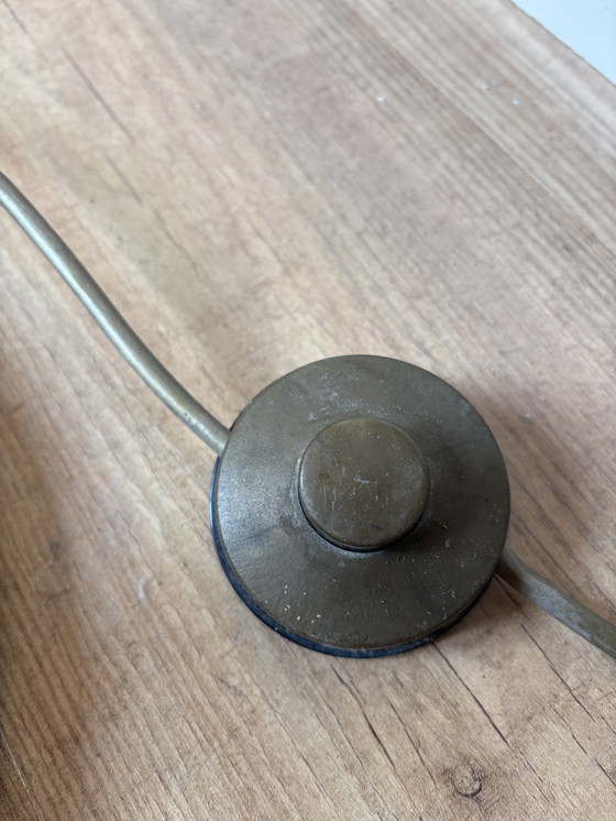 Image 1 of Lampada da terra vintage regolabile - Effetto ottone con paralume rosso