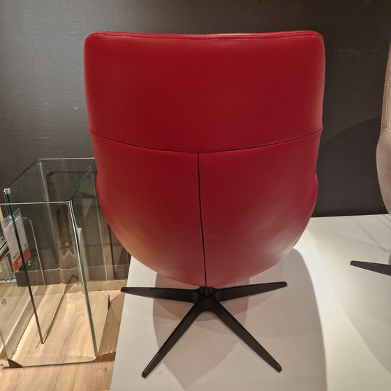 Image 1 of Gealux Mookait swivel armchair