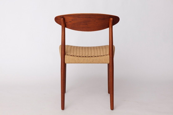 Image 1 of Silla de comedor de teca de mediados de siglo de Larsen & Bender Madsen para Naestved Møbelfabrik, Dinamarca - Años 60