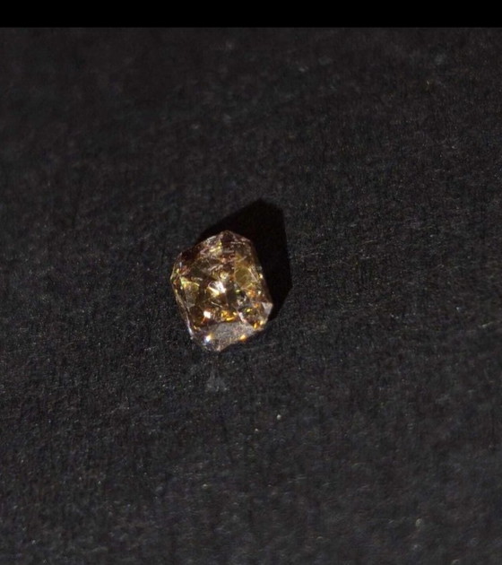 Image 1 of Diamond 0.32 carat with certificate