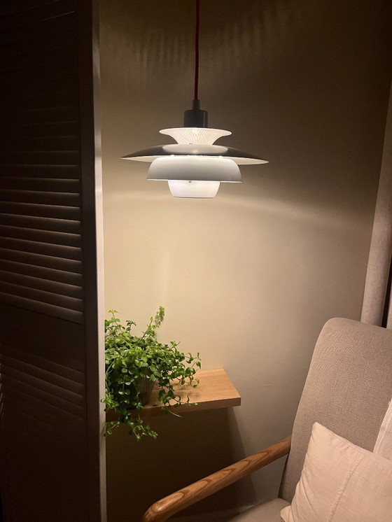 Image 1 of Pendentif danois vintage dans le style de Louis Poulsen