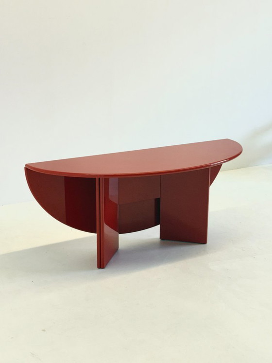 Image 1 of Antella Esstisch / Konsolentisch von Kazuhide Takahama für Cassina in Rot