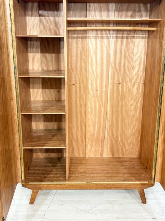 Image 1 of Beautiful vintage wardrobe, linen cupboard, wooden cabinet