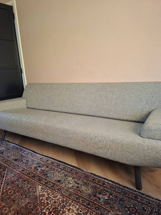 Image 1 of 2 Design-Sofas „Cloak Sky“ des Designers Hans Daalder