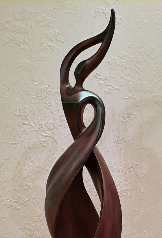Image 1 of Sculpture moderne en bois