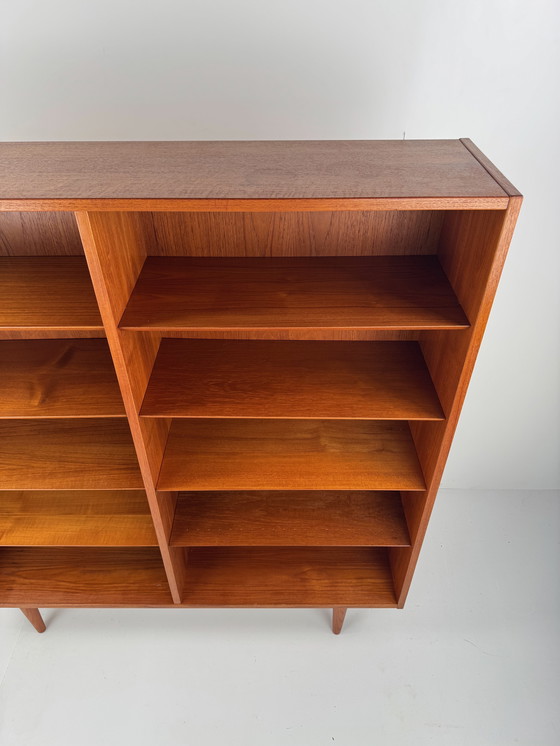 Image 1 of Teak Bookcase by Poul Hundevad – Danish Mid-Century Elegance