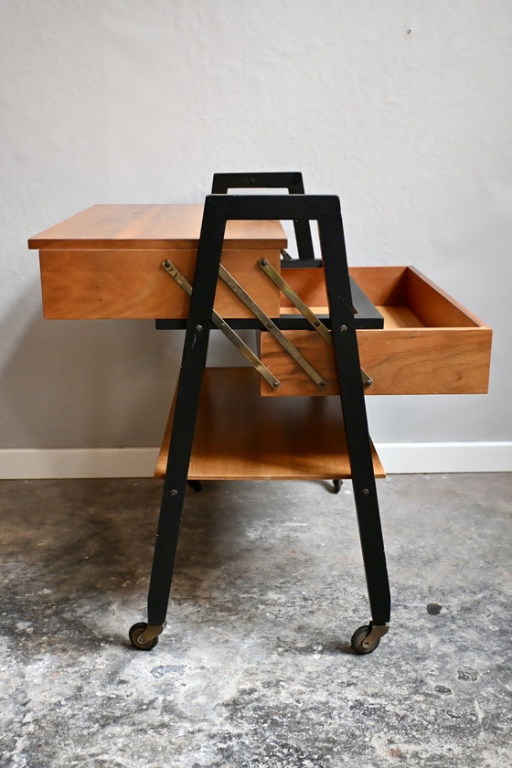 Image 1 of Vintage Naaikistje ok als Bijzettafel te gebruiken