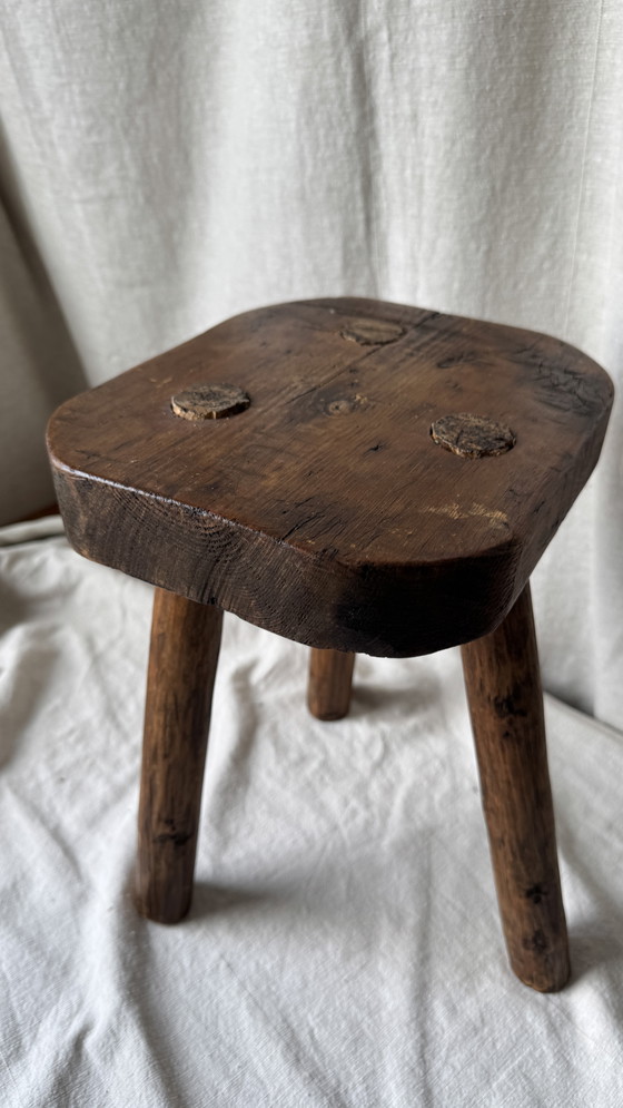 Image 1 of Taburete de ordeño campesino, trípode