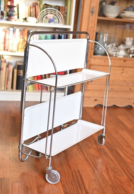 Image 1 of Chariot de service DINETT - Édition spéciale élégante - Une création originale de Bremshey - Chrome et blanc