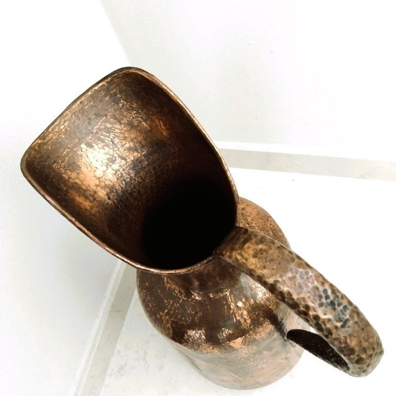 Image 1 of  Decorative Jug in Hammered Copper – Rustic and Timeless Charm