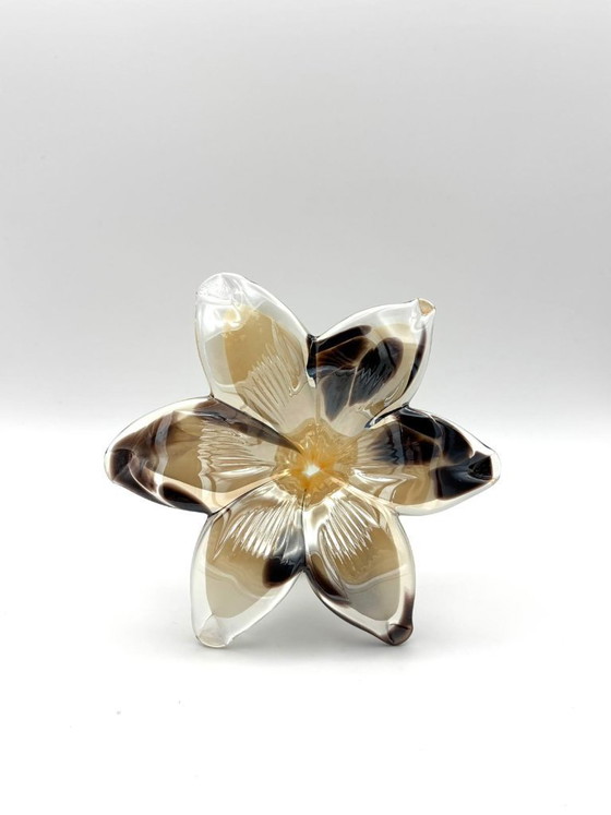 Image 1 of Ein Paar kunstvolle Glasblumen, handgefertigt in Italien nach venezianischer Murano-Tradition, Maße: 15 x 15 x 9 cm