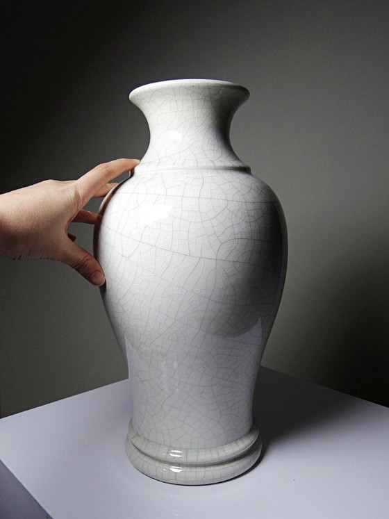 Image 1 of Large baluster vase in white crackled earthenware, Chinese style, 20th century