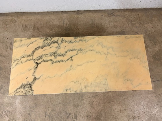 Image 1 of Marble coffee table by Florence Knoll for Knoll International, 1970s
