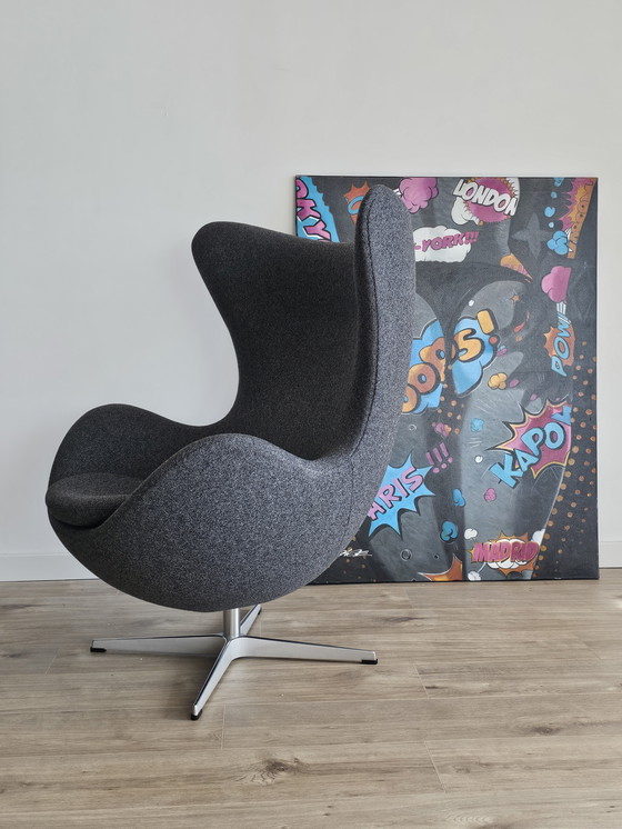 Image 1 of Sedia a uovo di Arne Jacobsen