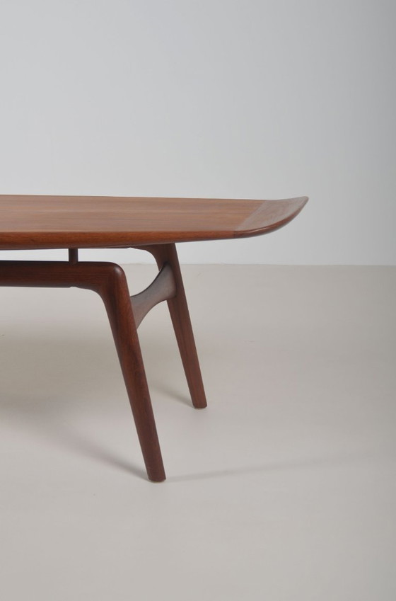 Image 1 of Table basse danoise « Surfboard » par Arne Hovmand Olsen pour Mogens Kold, années 1950