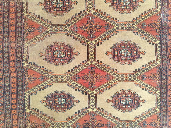 Image 1 of Alfombra pakistaní de Bujará hecha a mano