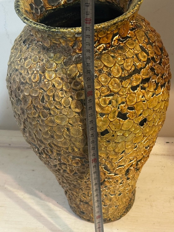 Large textured glazed ceramic vase, 60s/70s - H 40 cm, Yellow (photo 9 of 11)