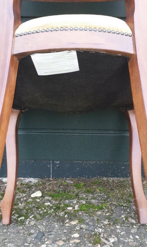 Image 1 of 4 Chesterfield-Esszimmerstühle im Barockstil