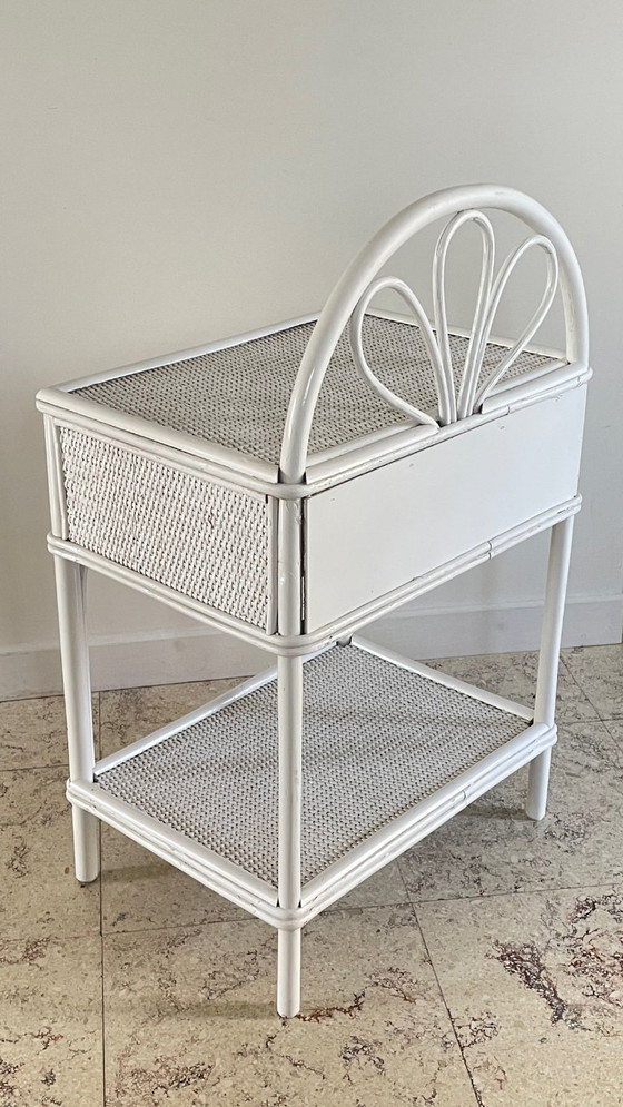 Image 1 of Coppia di comodini vintage in rattan