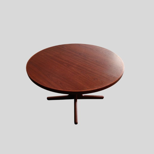 Johannes Andersen mid-century round dining table