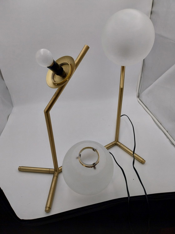 Image 1 of 1 set Flos IC t1 geborstelde messing tafellampen 1990's