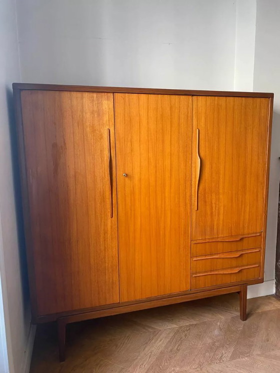 Image 1 of Armoire vintage scandinave en teck – années 60
