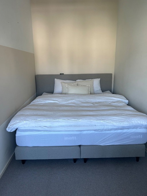 Matt Sleeps Boxspring + Mattress + Topper