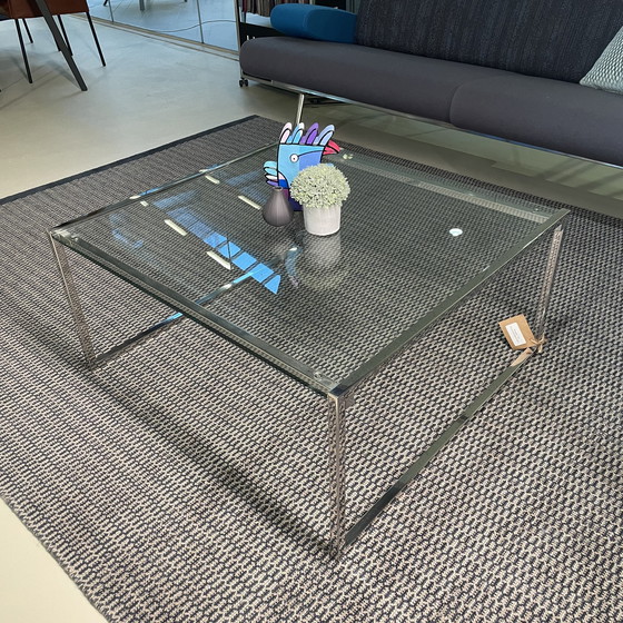 Image 1 of Table basse Ghyczy T73