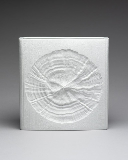 Jarrón de porcelana bizcochada brutalista vintage Martin Freyer Rosenthal Studio Line, 24 cm de altura, modelo Fossil.