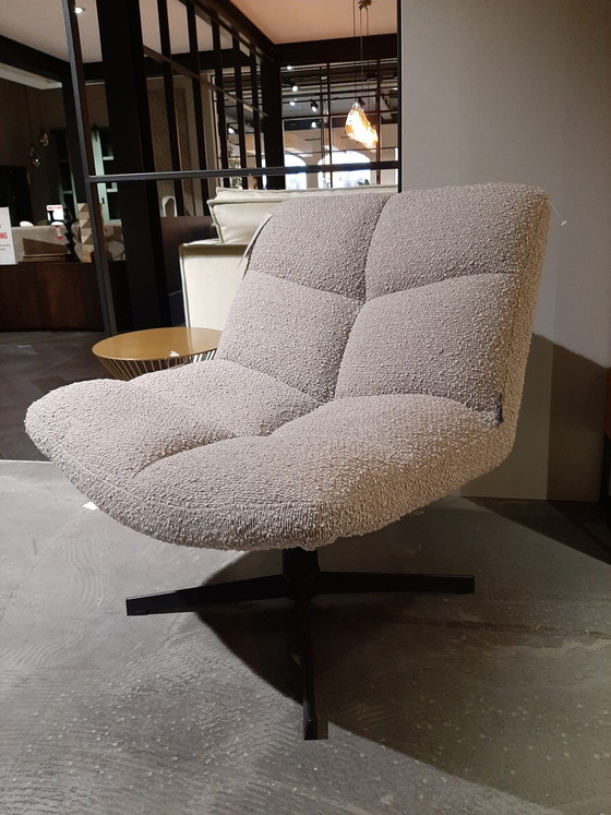 Image 1 of Vinny Draai - Bouclé Sand