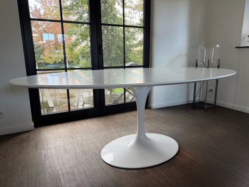 Table de salle à manger Saarinen Knoll